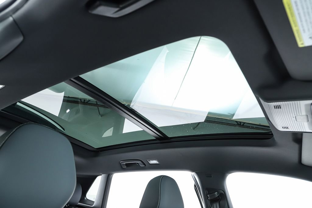 New 2026 Volkswagen Tiguan SE R-Line image 76