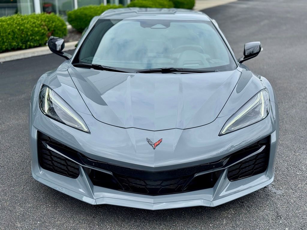 Used 2025 Chevrolet Corvette Z06 w/ Battery Protection Package image 11