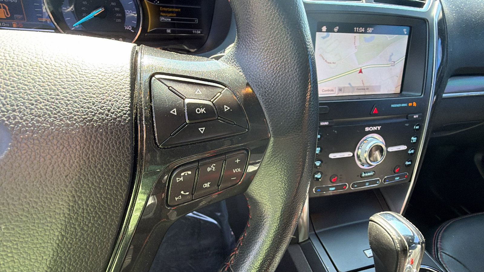 Used 2019 Ford Explorer Sport image 31