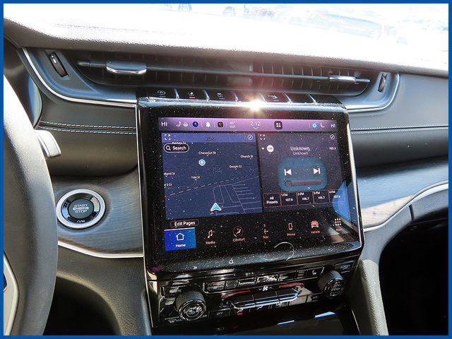 Certified 2023 Jeep Grand Cherokee Limited AWD/4WD image 16