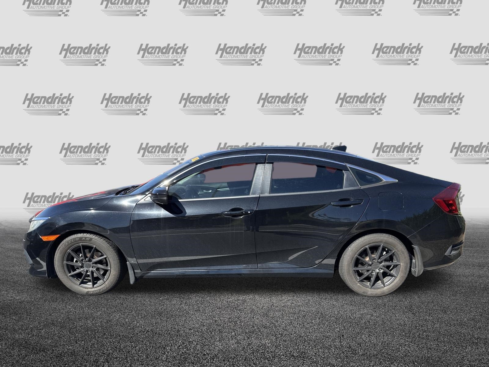 Used 2018 Honda Civic EX image 7