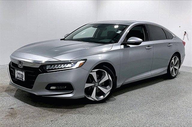 Used 2019 Honda Accord Touring image 3