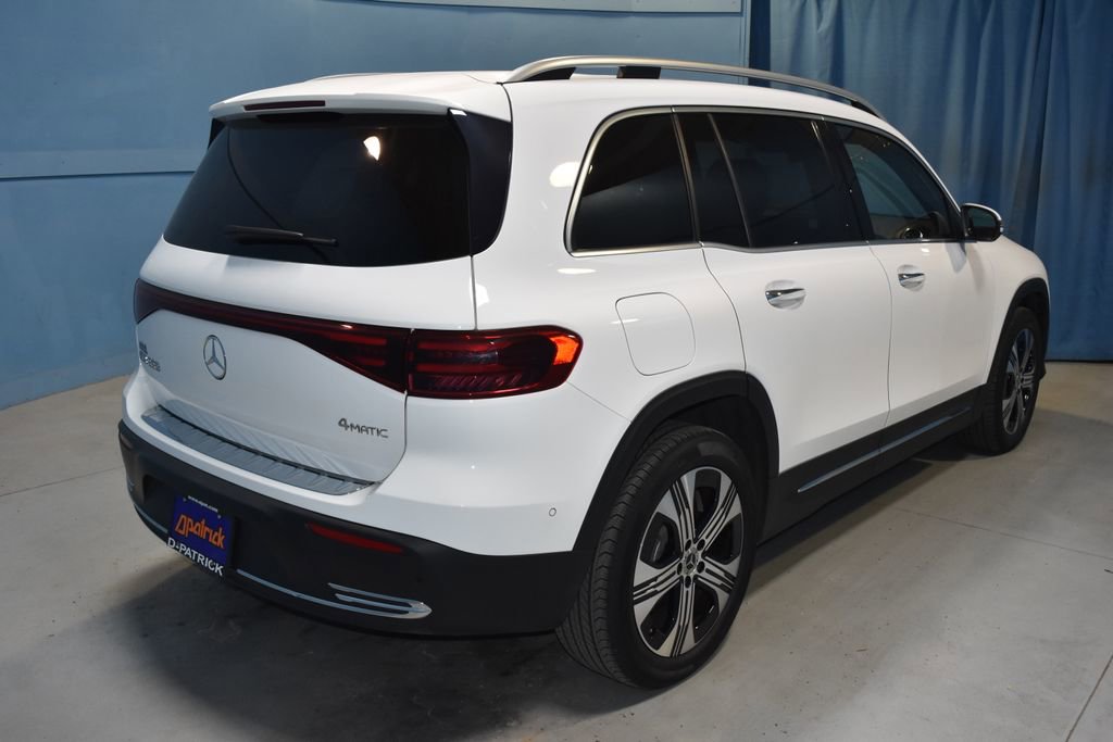 Used 2024 Mercedes-Benz EQB 300 4MATIC image 27