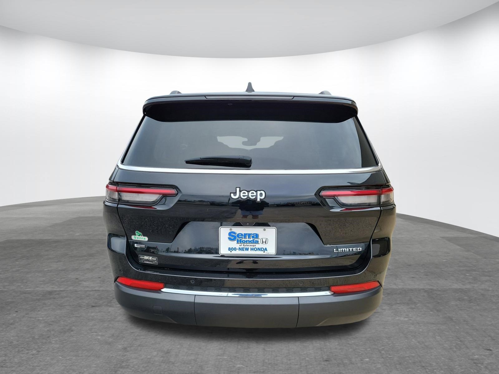 Used 2023 Jeep Grand Cherokee L Limited image 6