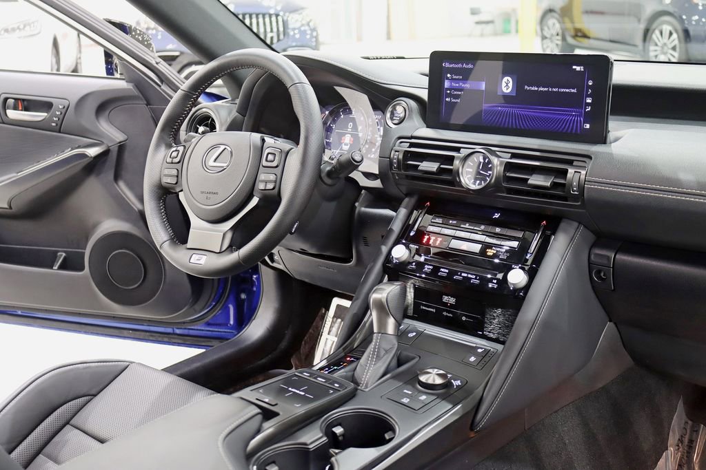 Used 2025 Lexus IS 500 w/ Accessory Package 2 RWD image 32