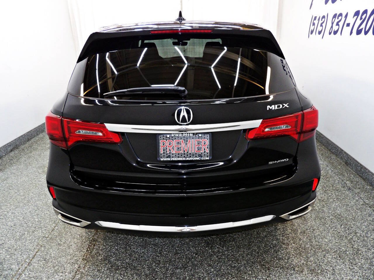 Used 2017 Acura MDX w/ Technology Package AWD/4WD image 5