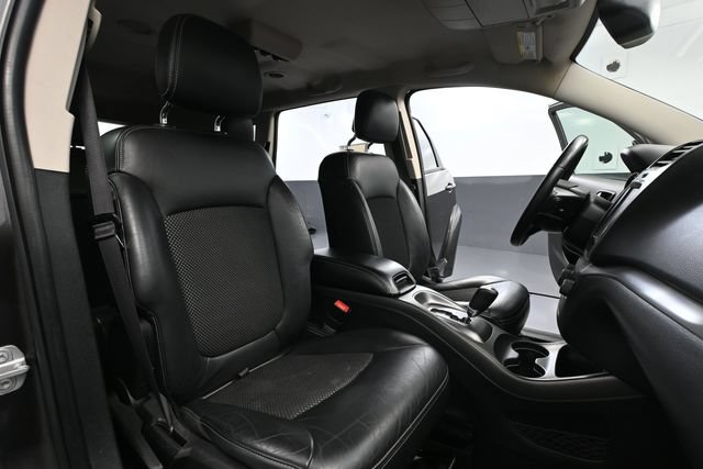 Used 2017 Dodge Journey Crossroad AWD/4WD image 46