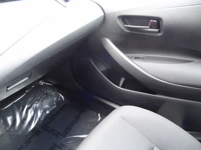 Used 2024 Toyota Corolla LE FWD image 32