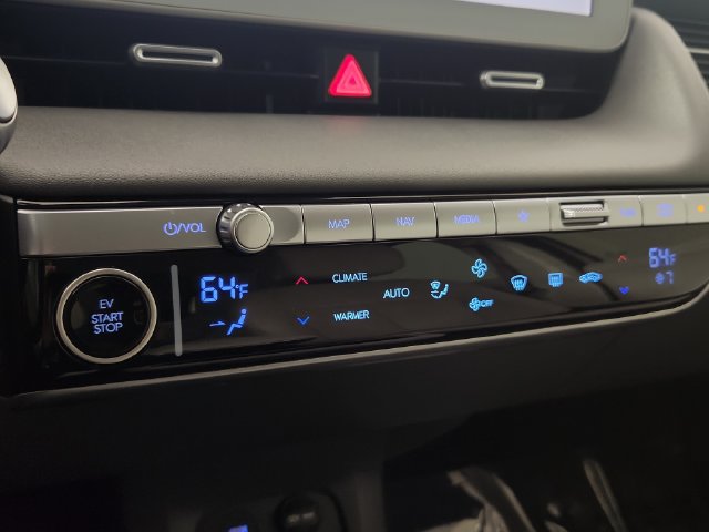 Certified 2024 Hyundai Ioniq 5 Limited AWD/4WD image 27