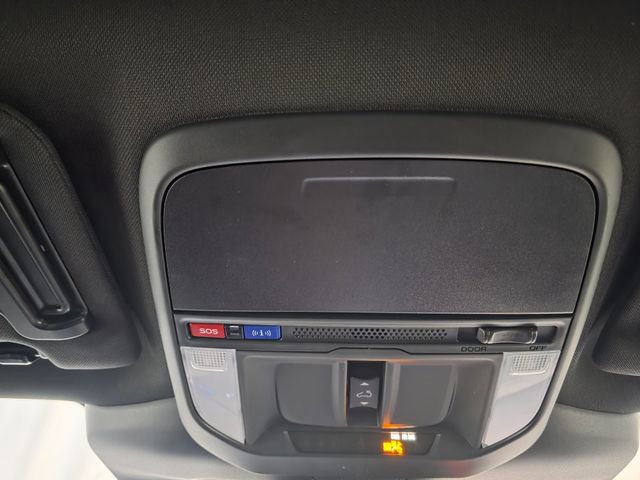 Certified 2025 Subaru Forester Premium image 24
