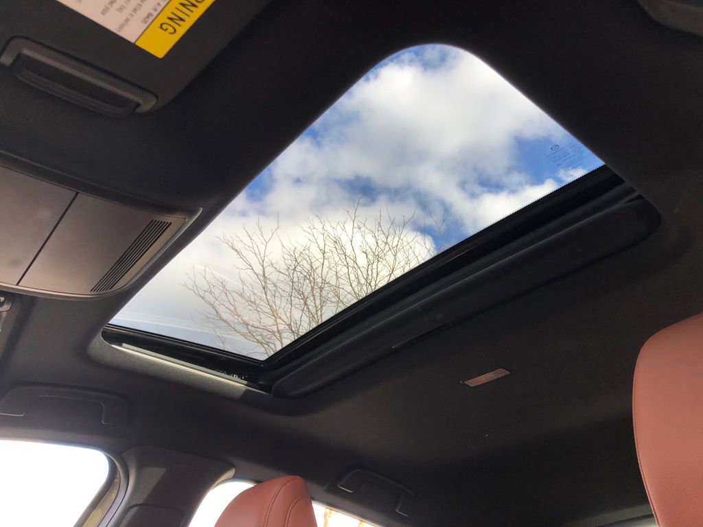 Used 2024 MAZDA MAZDA3 s image 29