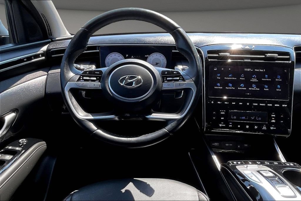 Used 2023 Hyundai Tucson Limited FWD image 11