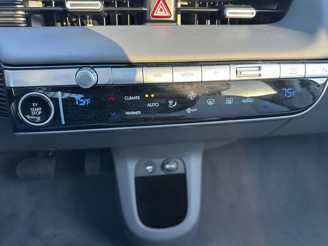 Used 2024 Hyundai Ioniq 5 Limited image 25