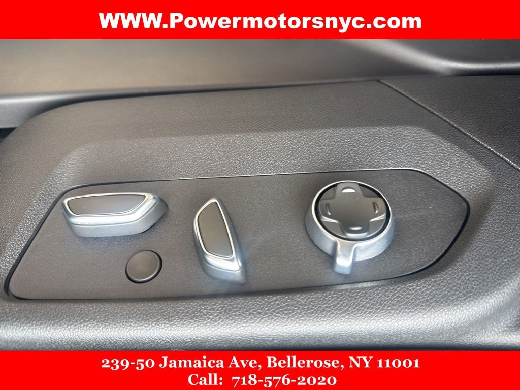 Used 2025 Cadillac Escalade Sport Platinum AWD/4WD image 26