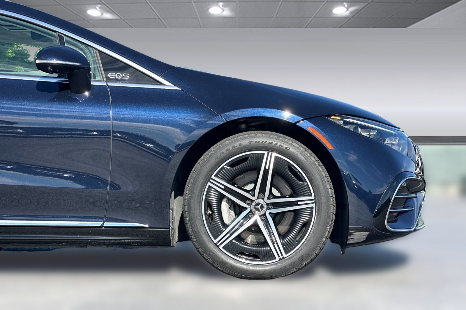 Used 2023 Mercedes-Benz EQS 580 4MATIC Sedan image 35