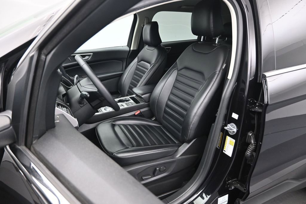 Used 2024 Ford Edge SEL w/ Convenience Package AWD/4WD image 9