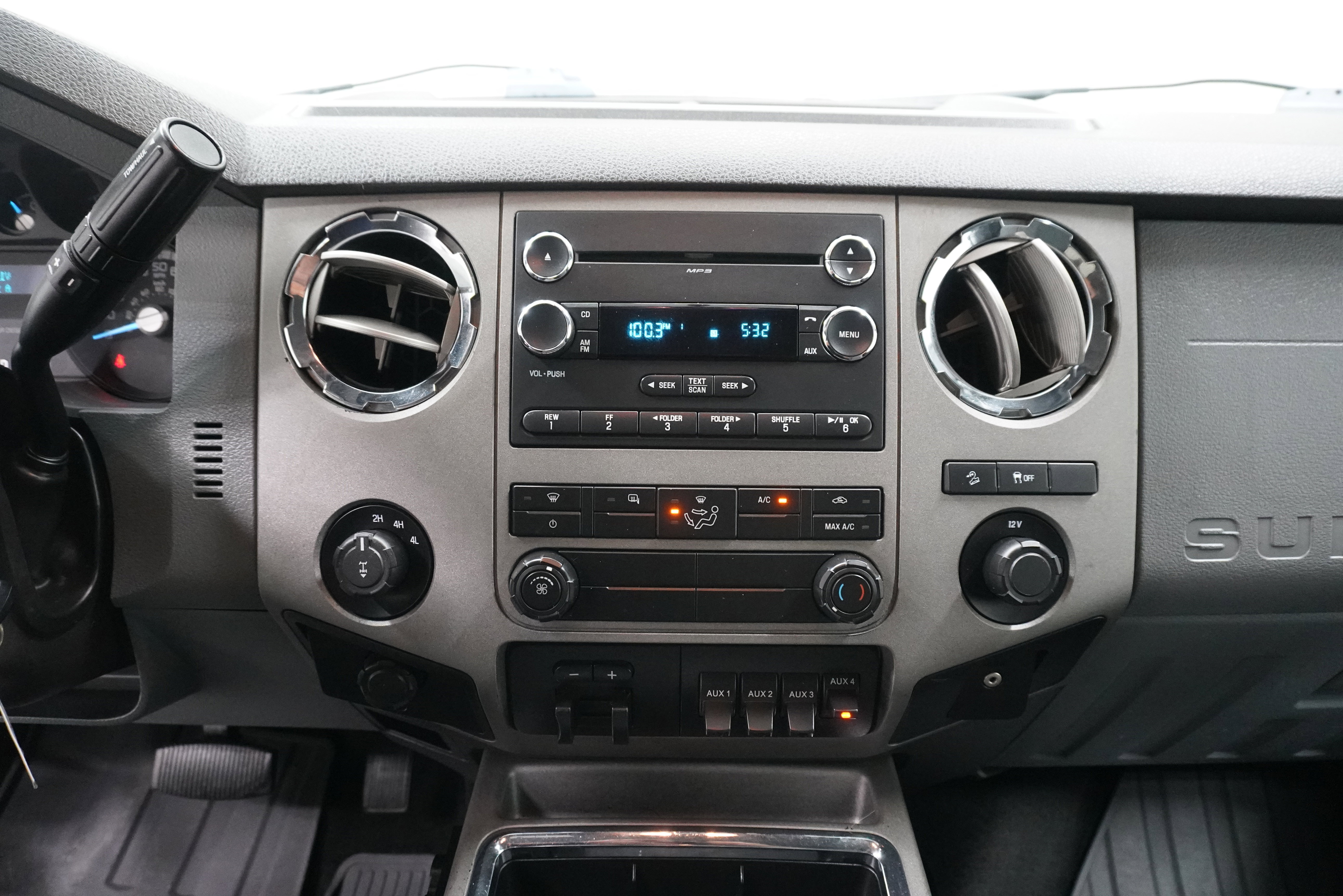 Used 2012 Ford F250 XLT w/ XLT Interior Pkg AWD/4WD image 12