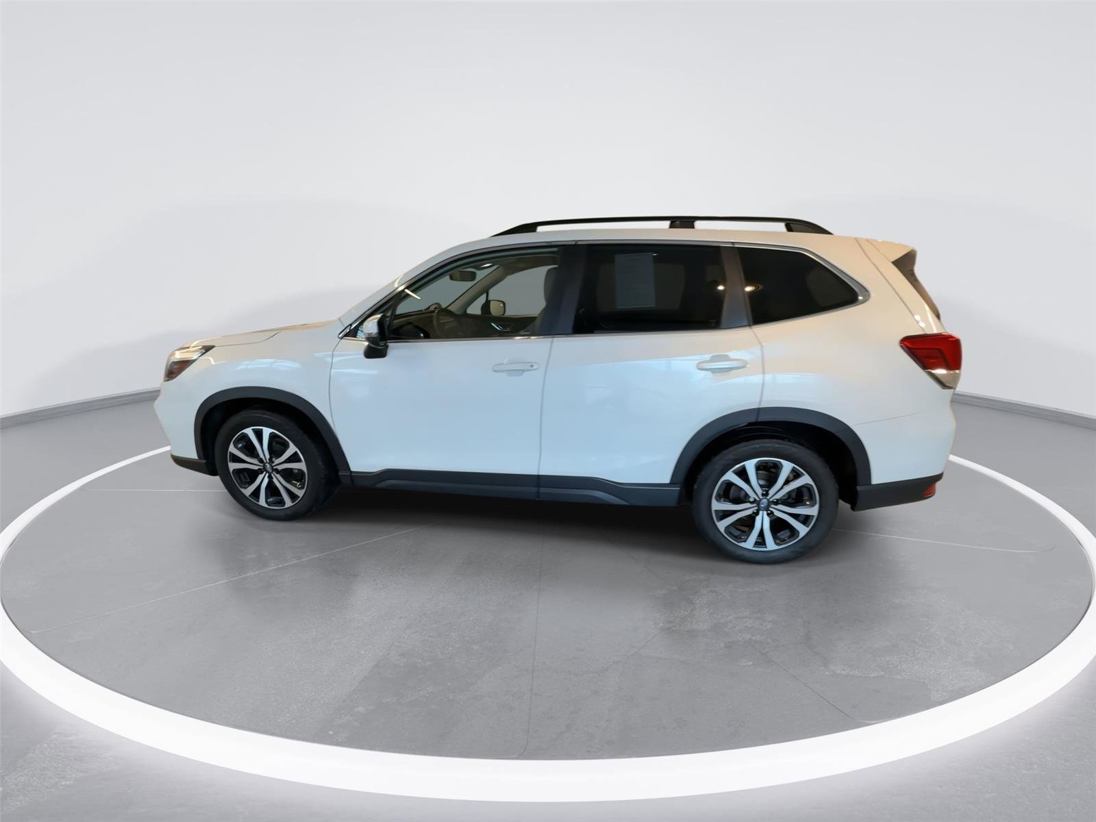 Used 2020 Subaru Forester Limited AWD/4WD image 5