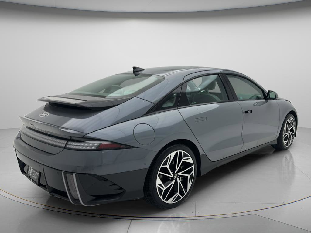Used 2023 Hyundai Ioniq 6 Limited AWD/4WD image 7