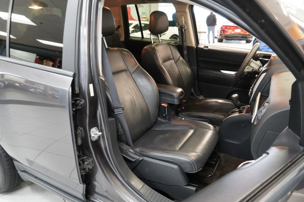 Used 2017 Jeep Compass High Altitude image 22