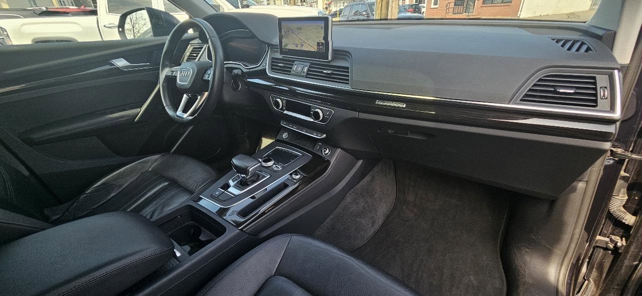 Used 2019 Audi Q5 2.0T Premium Plus image 30