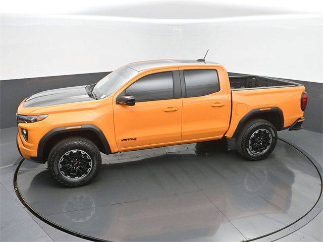 New 2026 GMC Canyon AT4 w/ AT4 Premium Package image 39