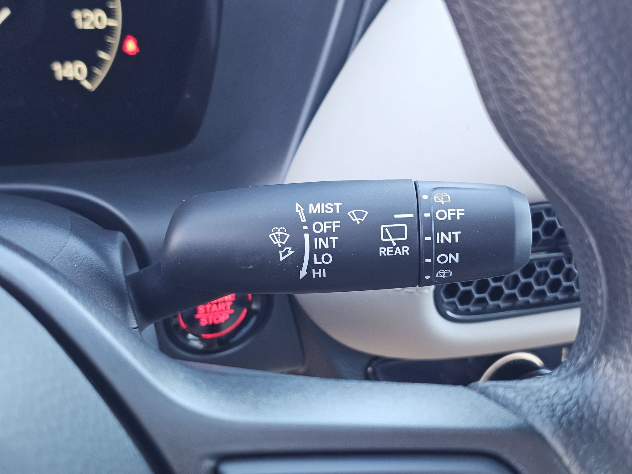 New 2027 Honda HR-V LX image 22