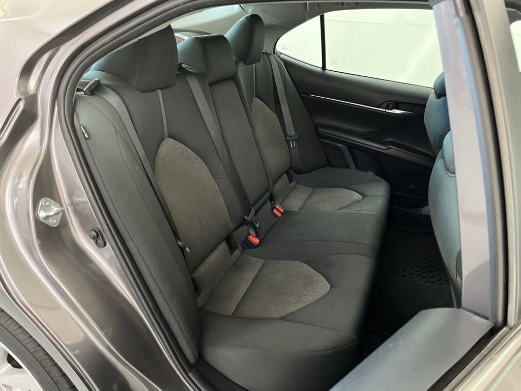 Used 2023 Toyota Camry LE image 21