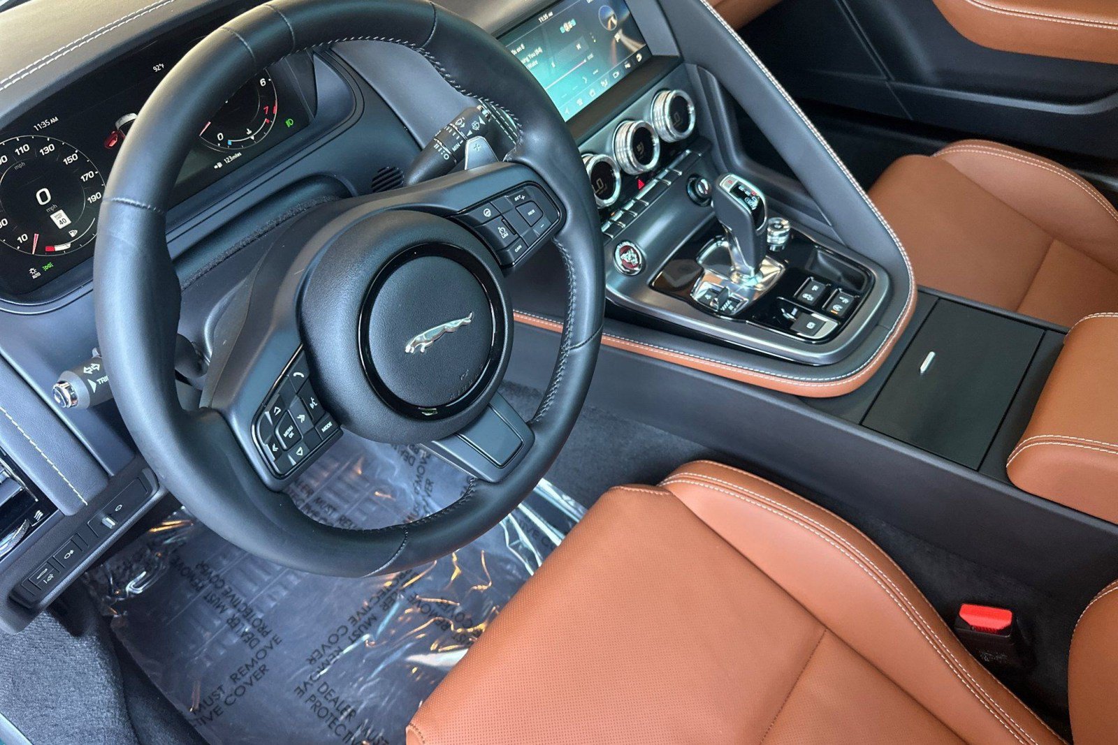 Used 2024 Jaguar F-TYPE Coupe AWD image 4