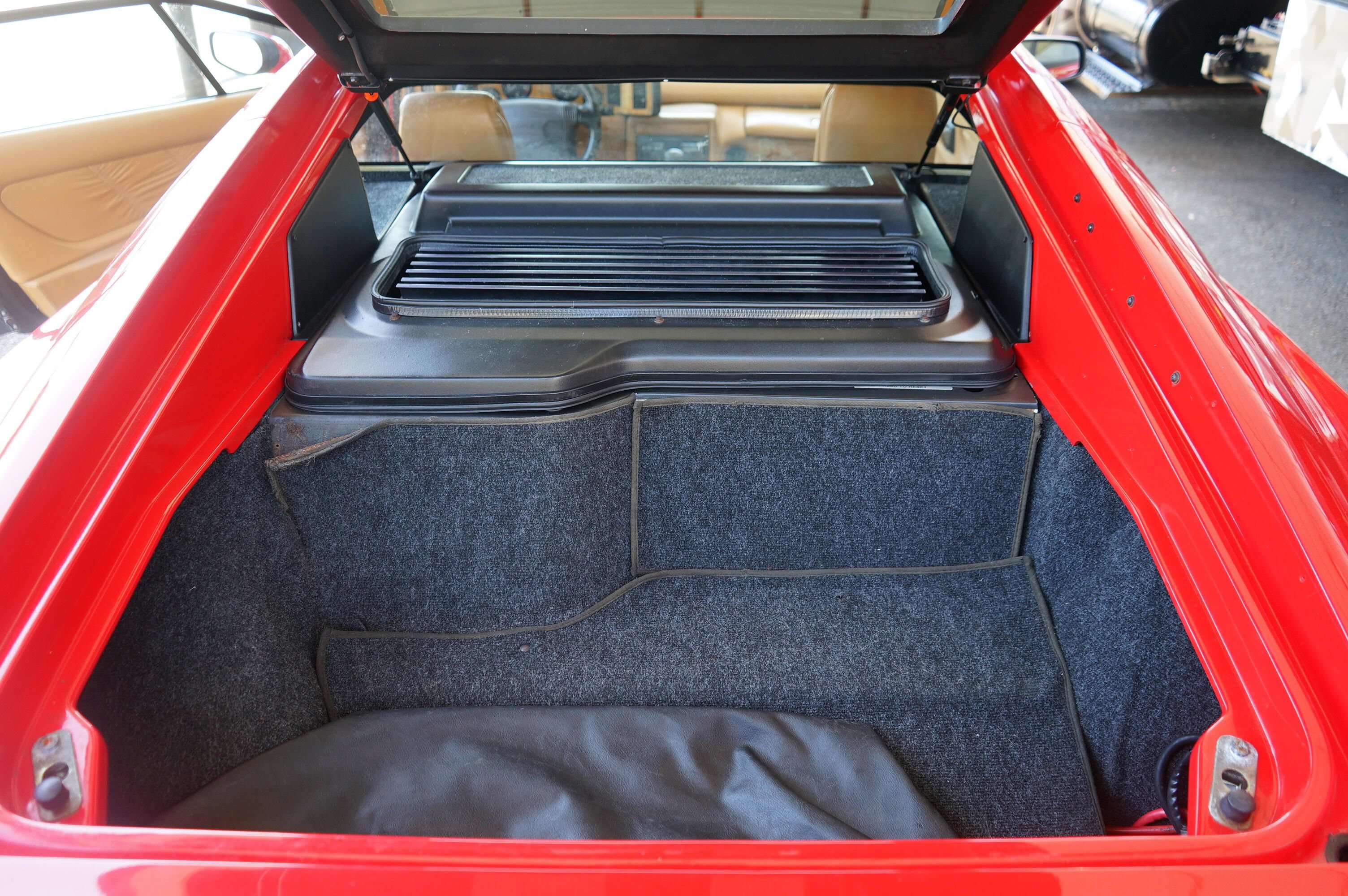 Used 1990 Lotus Esprit SE RWD image 12