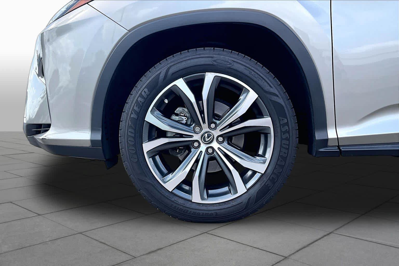Used 2018 Lexus RX 350 FWD w/ Premium Package image 9