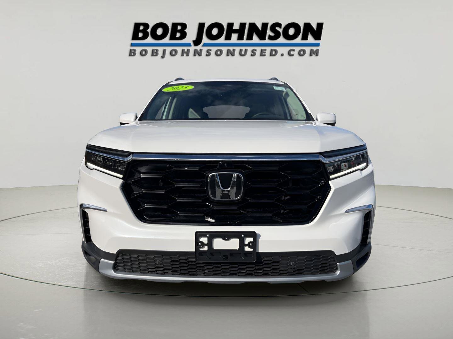 Used 2025 Honda Pilot Elite image 2