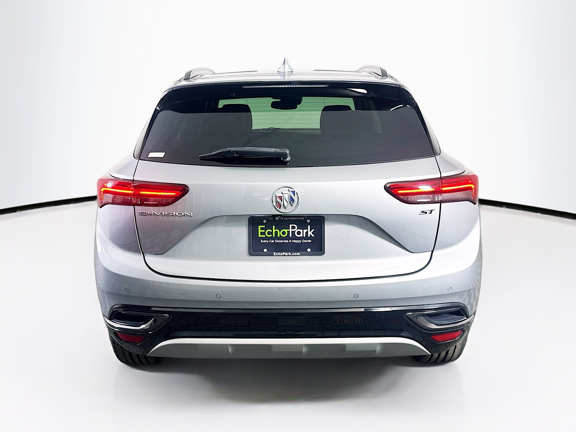 Used 2023 Buick Envision Essence w/ Sport Touring Package FWD image 7