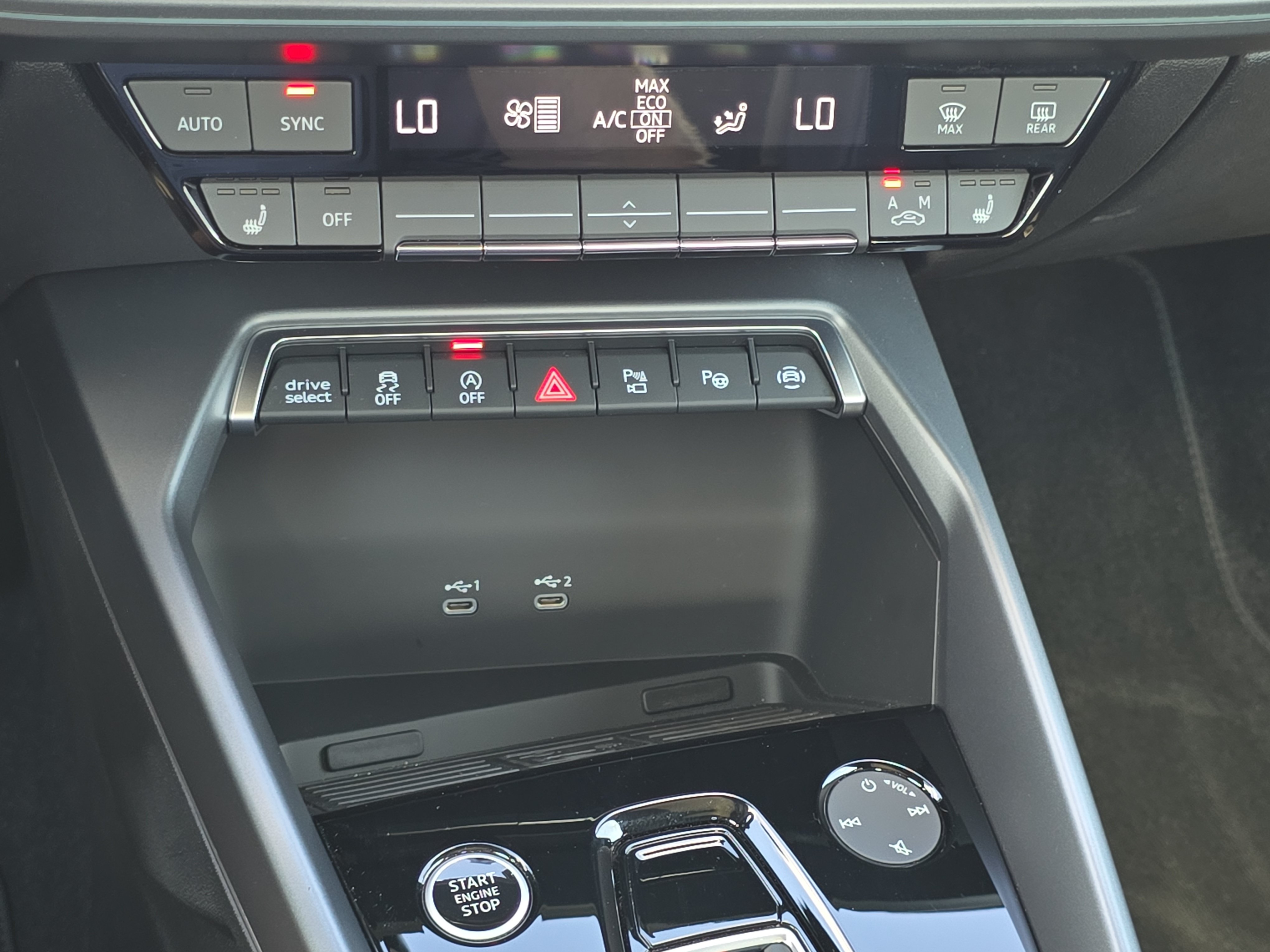 Used 2025 Audi A3 2.0T Premium w/ Convenience Package AWD/4WD image 22