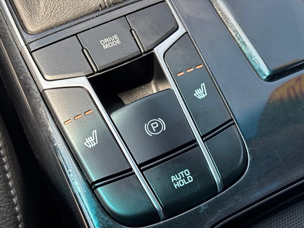 Used 2019 Kia Cadenza Technology FWD image 37