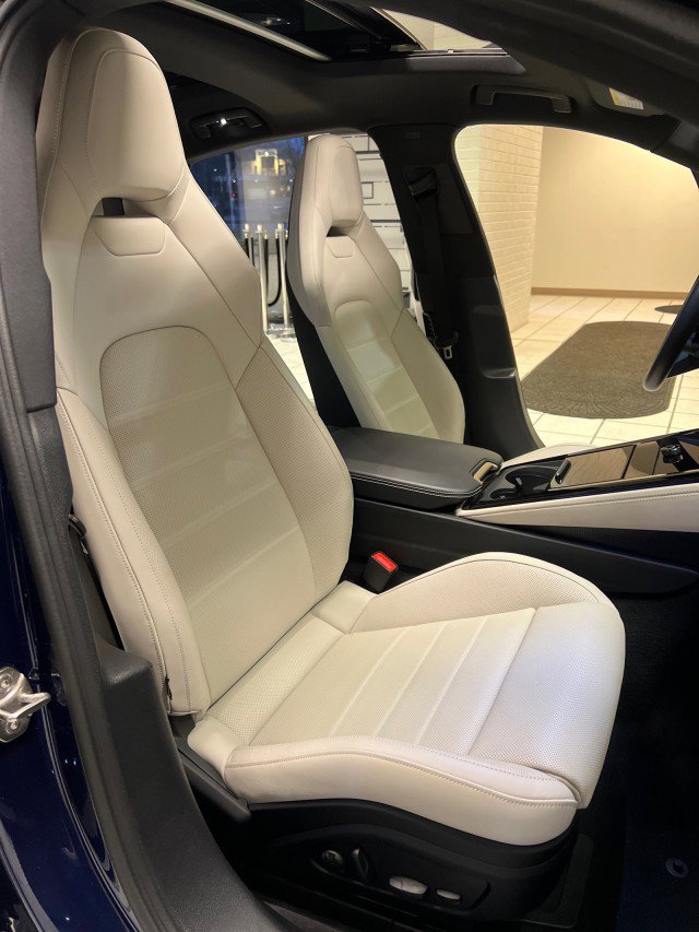 Used 2024 Porsche Panamera 4 image 16