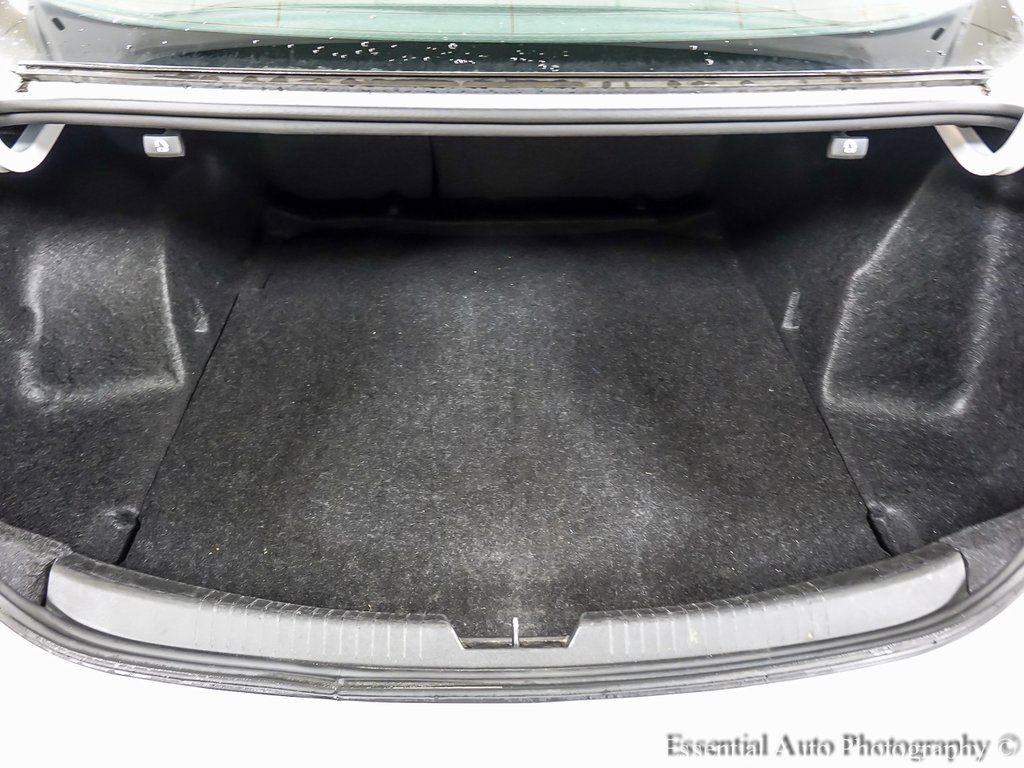 Used 2024 Chevrolet Malibu LT image 21