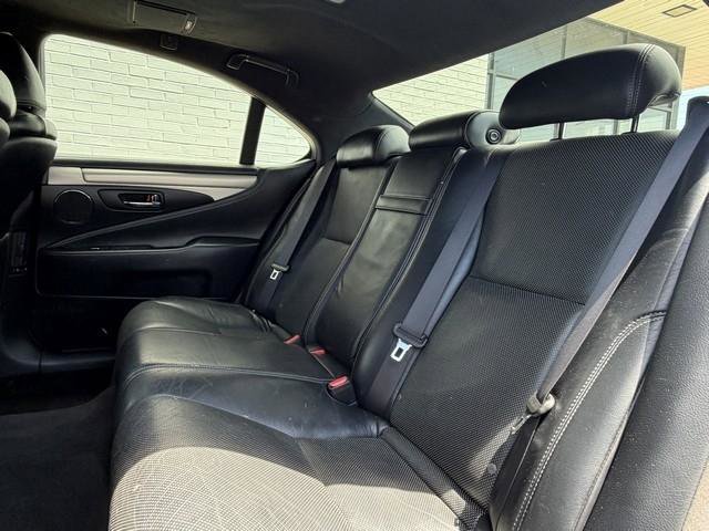 Used 2013 Lexus LS 460 AWD image 30