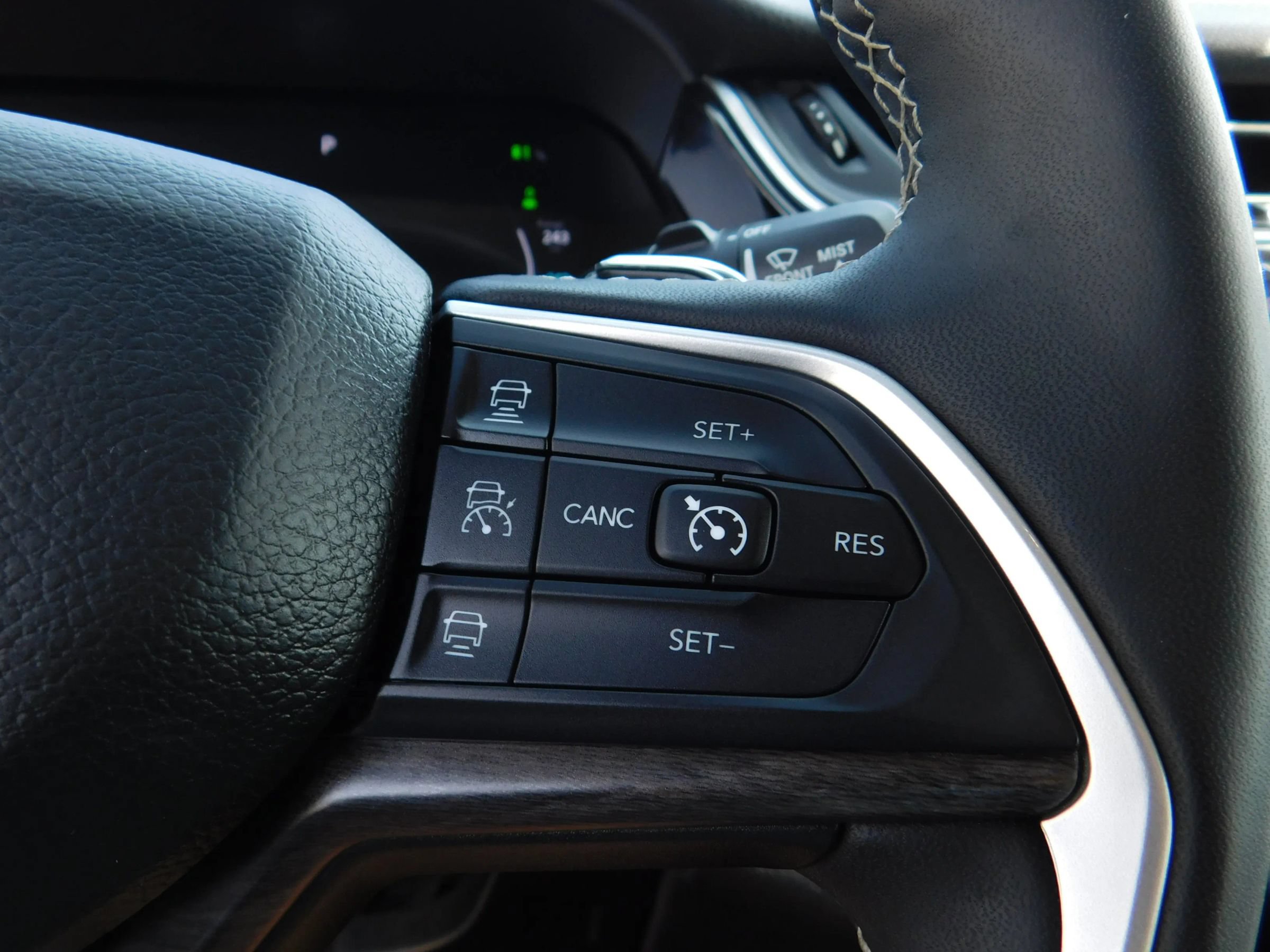 Used 2024 Jeep Grand Cherokee Limited 4xe AWD/4WD image 27