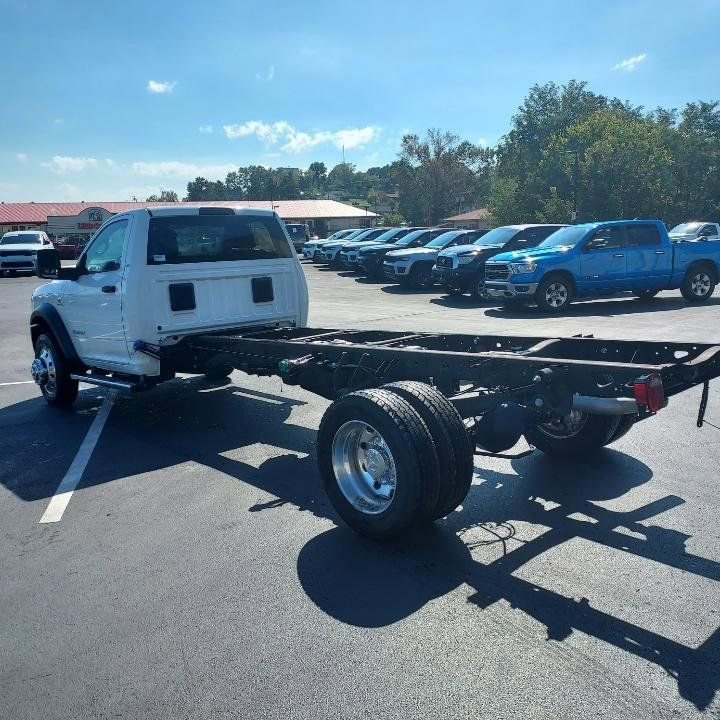New 2024 RAM 5500 SLT w/ Quick Order Package 2YG SLT AWD/4WD image 10