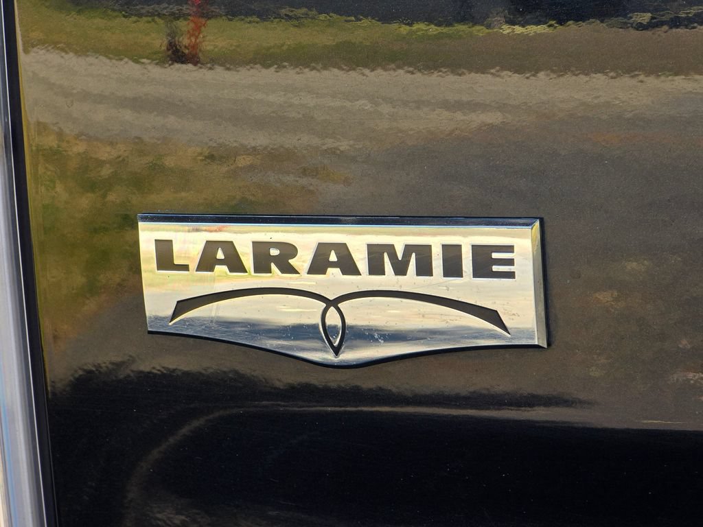 Used 2015 RAM 2500 Laramie w/ Convenience Group AWD/4WD image 15