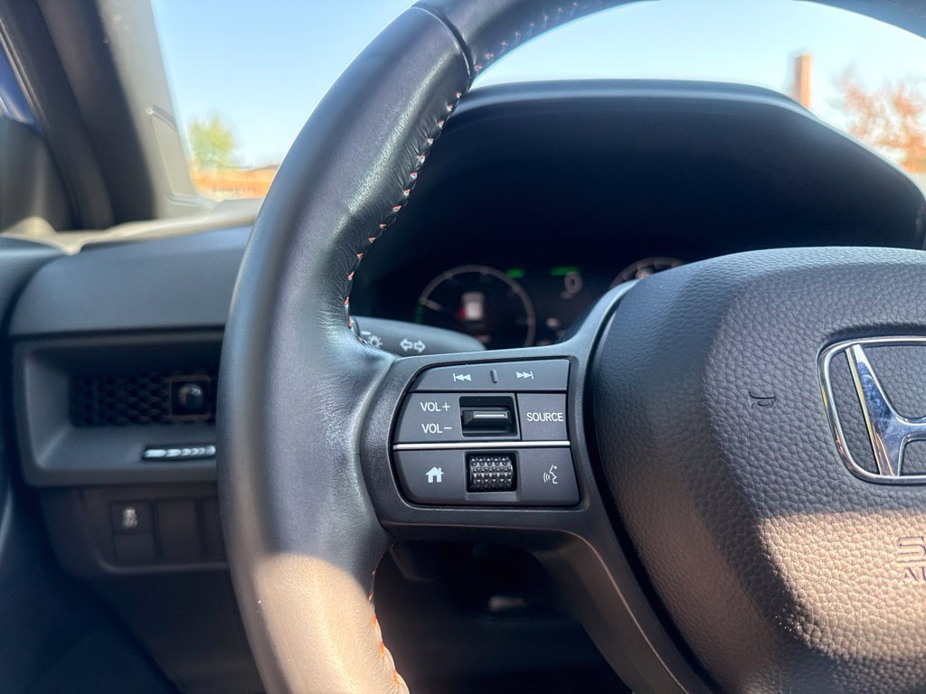 Used 2023 Honda CR-V Sport image 17