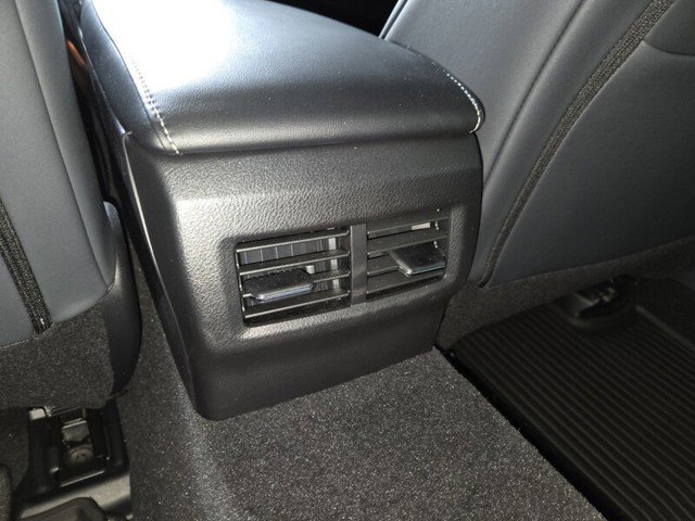 Certified 2022 Lexus IS 350 F Sport image 19