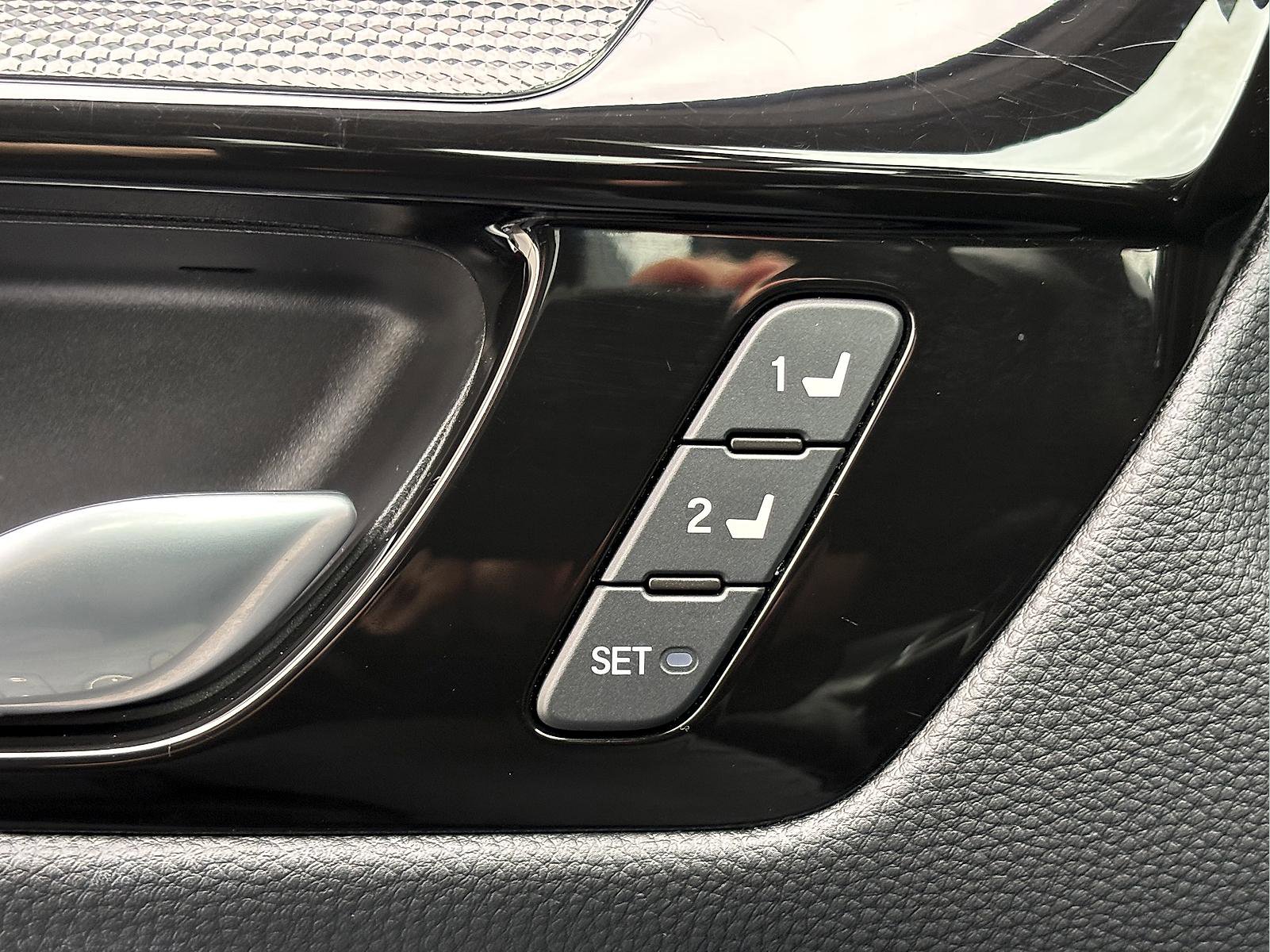 Certified 2023 Honda CR-V Sport Touring image 18