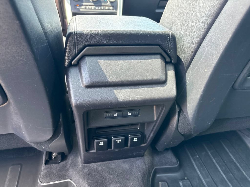 Used 2016 Land Rover Discovery Sport HSE AWD/4WD image 18