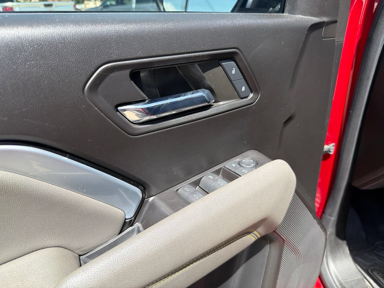 Used 2024 Chevrolet Colorado ZR2 w/ Technology Package AWD/4WD image 20