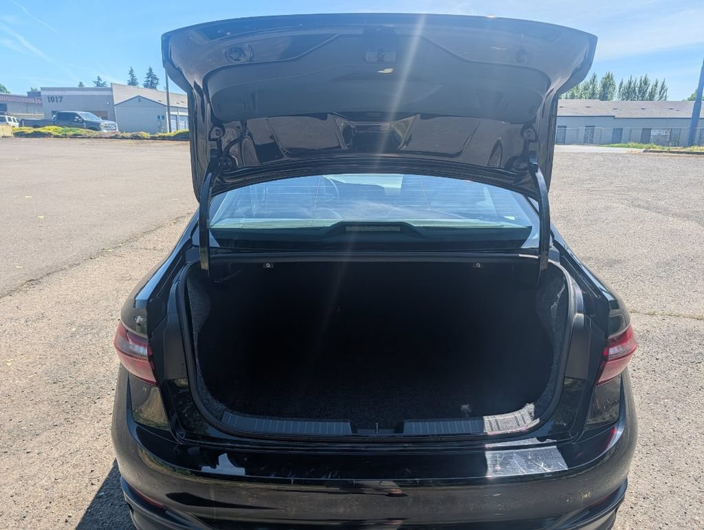 Used 2024 Volkswagen Jetta SE FWD image 6