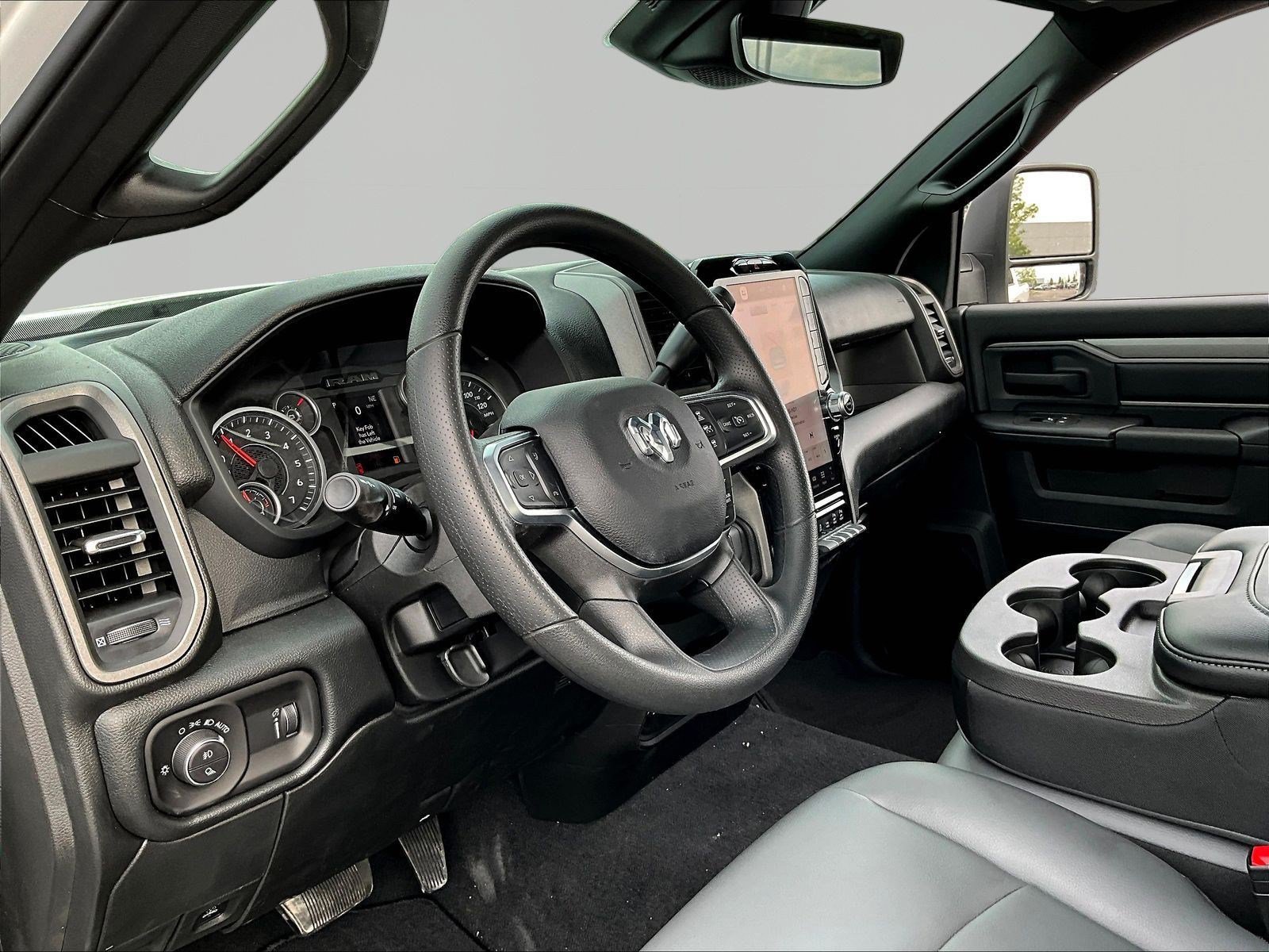 New 2026 RAM 3500 Tradesman AWD/4WD image 14