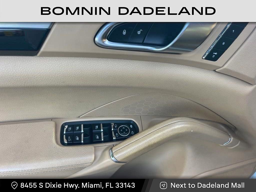 Used 2014 Porsche Cayenne Platinum Edition image 5