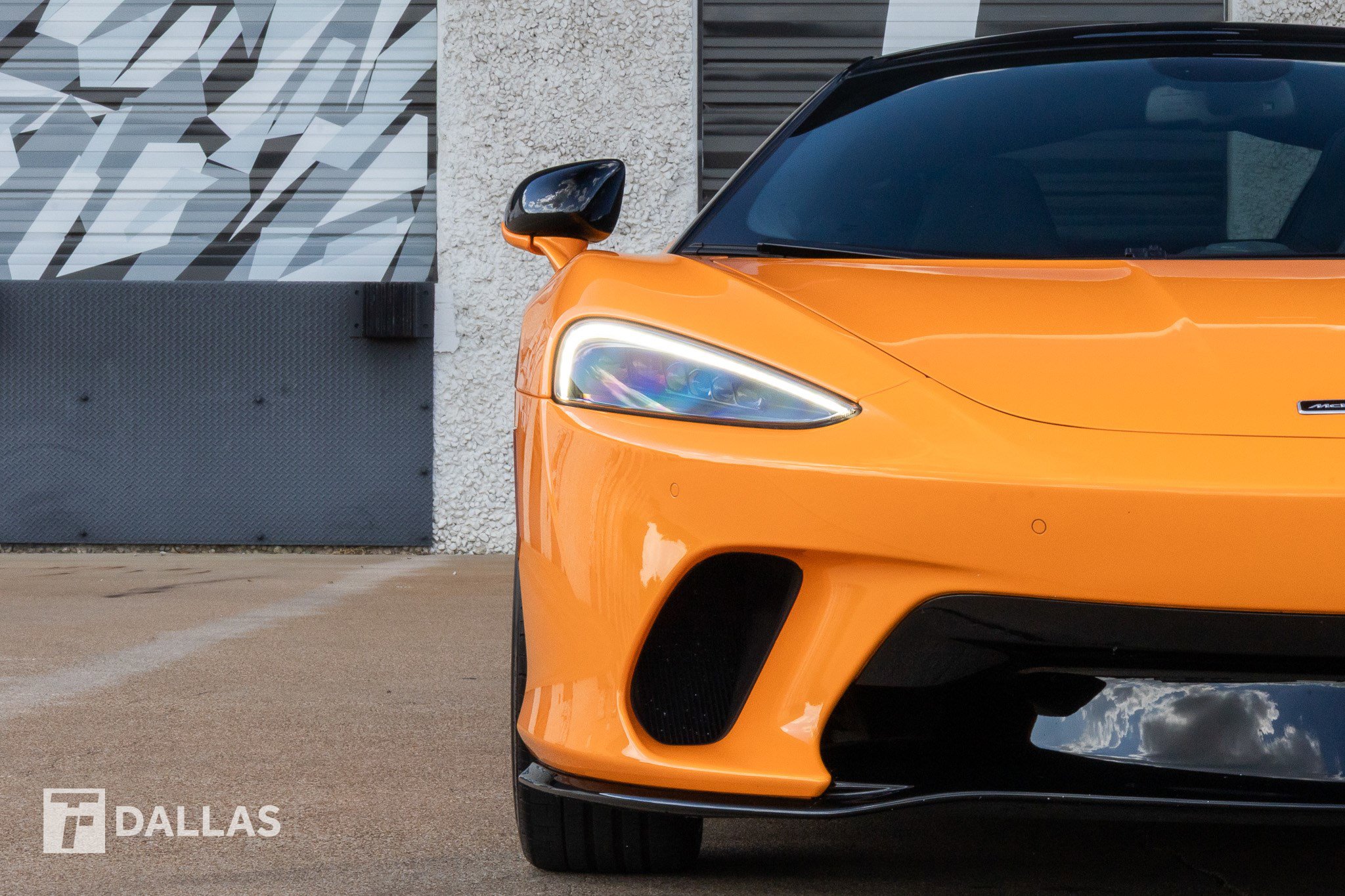 Used 2023 McLaren GT image 4